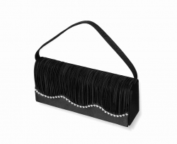 Černá společenská kabelka s řasením a ozdobnými krystalky.